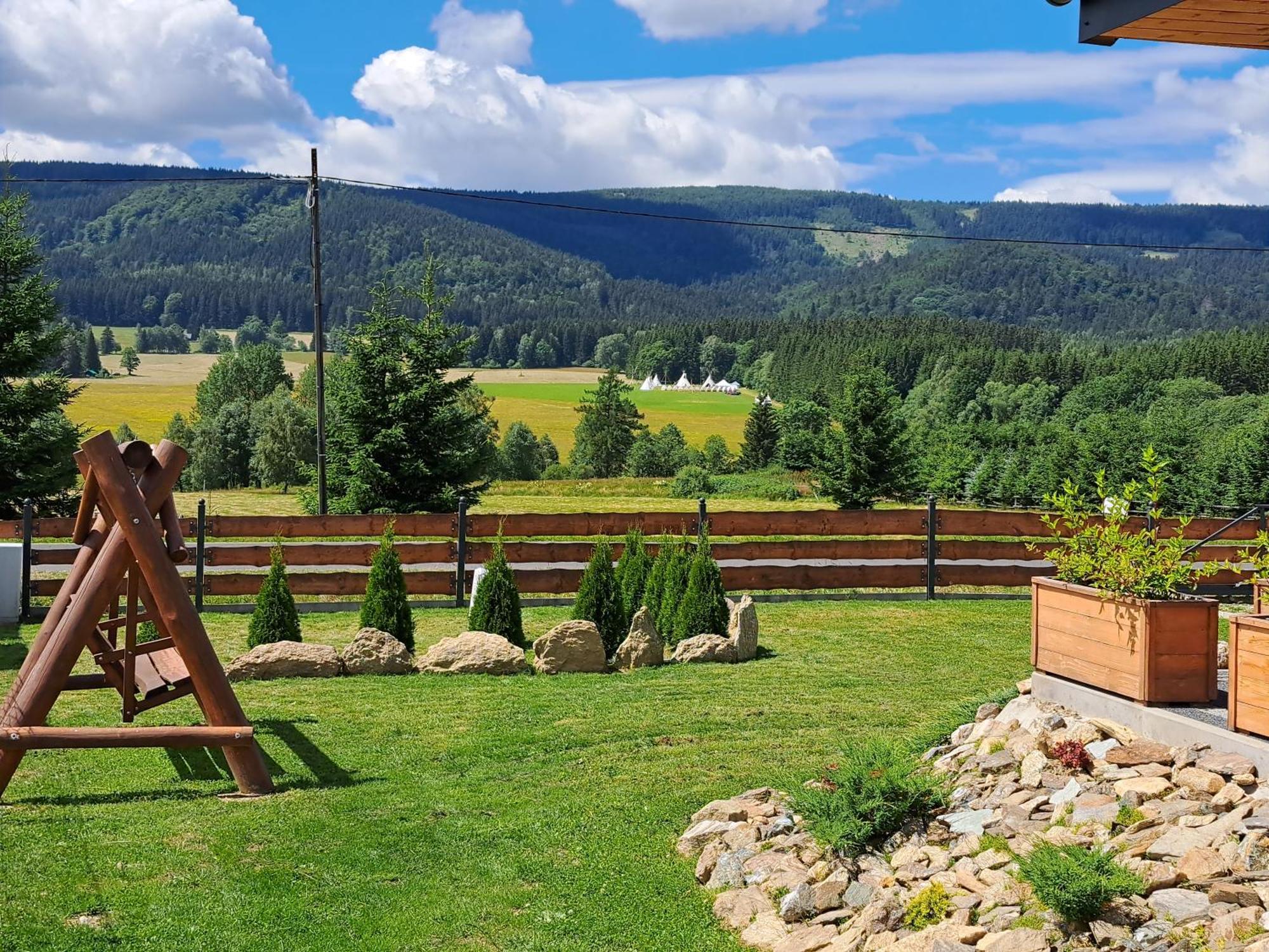 Osada Orlica Klimatyczne Domki Z Widokiem Na Gory I Termalnym Spa Sauna Jacuzzi 4 Km Od Zieleniec Ski Arena Lasowka Kültér fotó